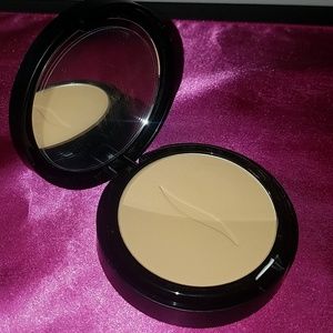 Sephora Matte  Powder Foundation Warm Tan 42